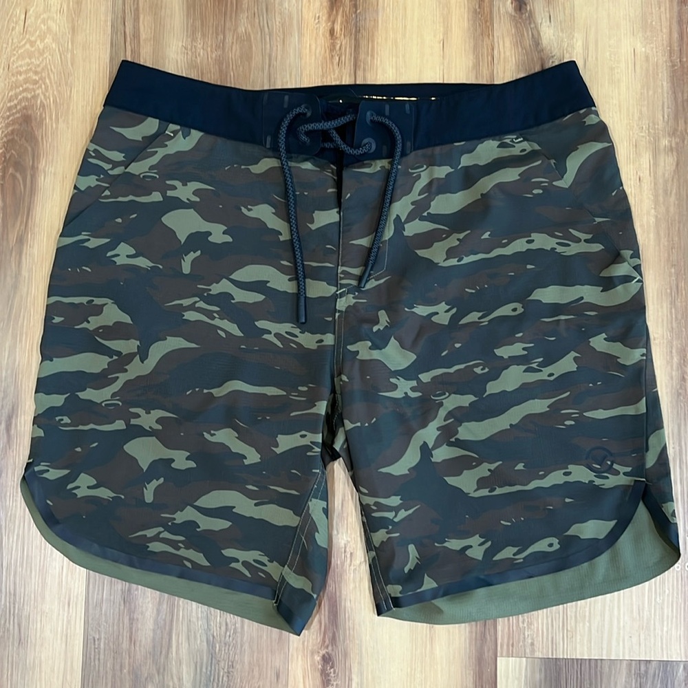 VirusInt Airflex Men’s Short